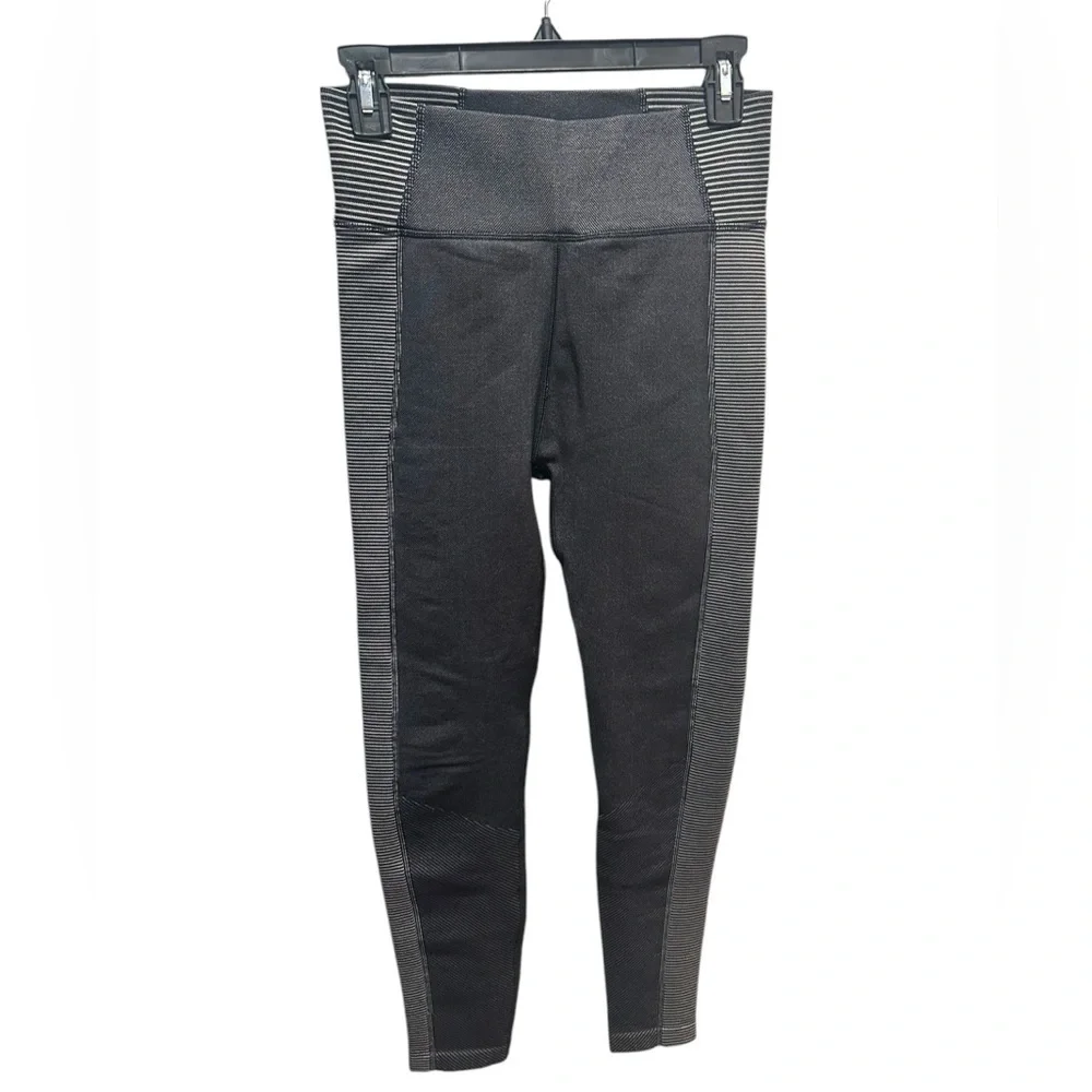 AERIE OFFLINE thick Stylish Black and Gray Leggings - Picture 1 of 3
